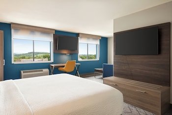 Holiday Inn Express Morgantown
