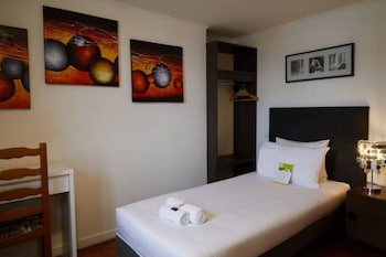 Le Divona Hotel