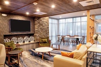 Fairfield Inn & Suites Richmond Airport