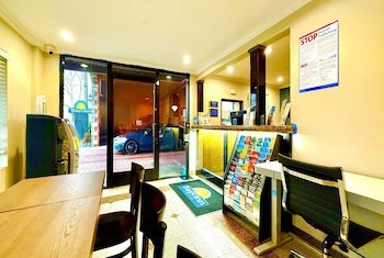 Days Inn by Wyndham Los Angeles LAX/Redondo/Manhattan Beach