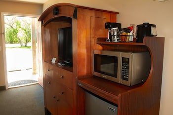 The Cathedral Valley Inn