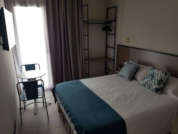 Hotel Torrent