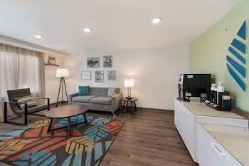 WoodSpring Suites Dayton North