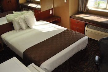 Microtel Inn & Suites by Wyndham Lithonia/Stone Mountain