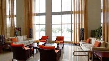 Marenas Resort by Airpads