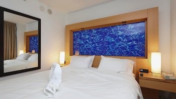 Marenas Resort by Airpads