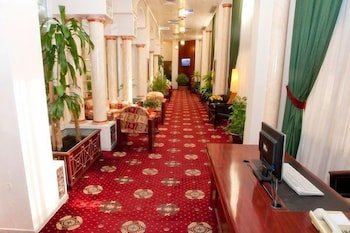 Safeer Hotel Suites