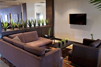Holiday Inn Express Pembroke