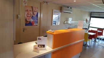 Première Classe Lyon Est - Aéroport Saint Exupéry