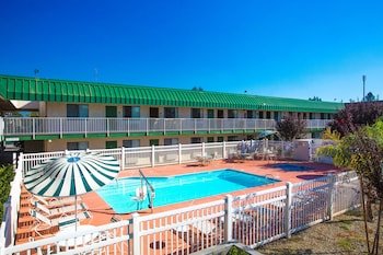 University Inn