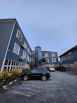 Atlantic Palms Suites