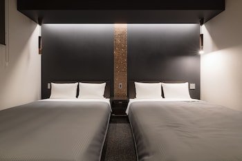 Grand Base Hakata Premium