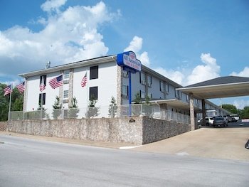 All American Inn & Suites