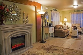 All American Inn & Suites