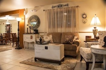 All American Inn & Suites