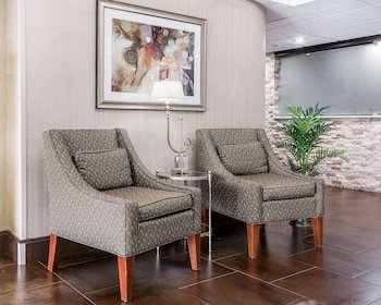 Comfort Inn Metro Airport