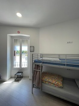 Downtown River Hostel