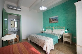 Casale De Li Canti