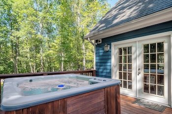 Black Bear Retreat House