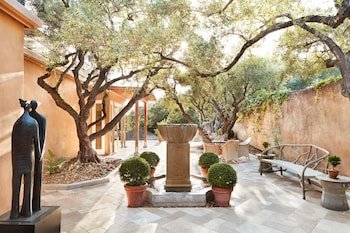 Auberge Du Soleil, Auberge Resorts Collection