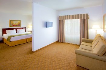 Holiday Inn Express & Suites Elkins