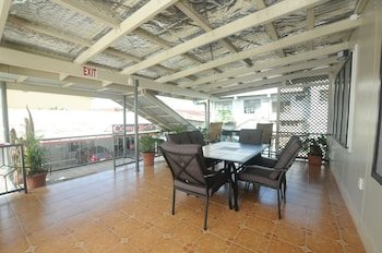 Talofa Inn