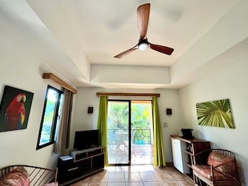 Hotel Cantarana
