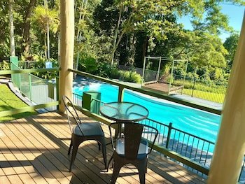 Jackaroo Treehouse Mission Beach