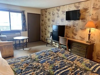 Hidden Lake Resort