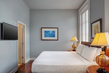 The New Orleans Courtyard Hotel