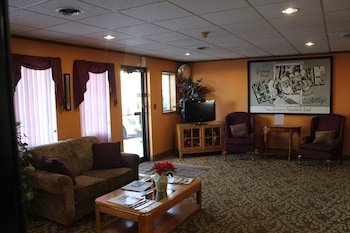Super 8 by Wyndham Antigo
