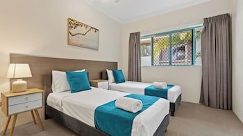 Coral Sands Beachfront Resort