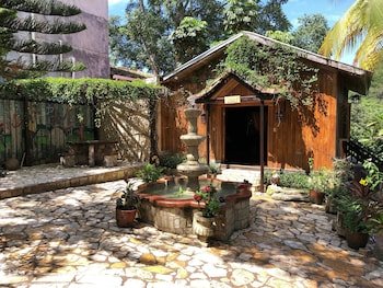 Mayan Hills Resort
