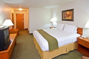 Holiday Inn Express & Suites Logan