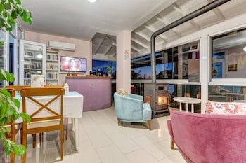 Nefes Hotel