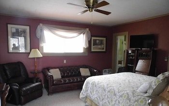 Otter Creek Inn