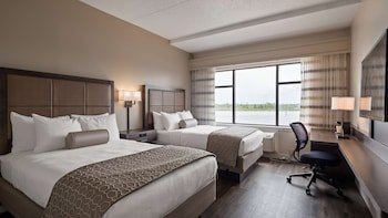 Best Western Plus Coastline Inn