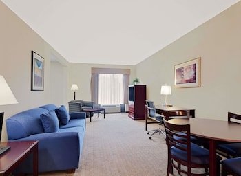 Wingate by Wyndham Destin