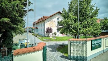 Hotel & Restaurant Linderhof