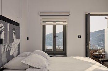 Liostasi Hotel & Suites