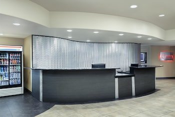 Best Western Premier Crown Chase Inn & Suites