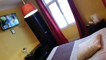 Hotel De La Paix