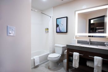 Candlewood Suites Lake Charles-Sulphur