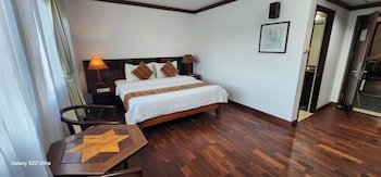 Paradise Angkor Villa