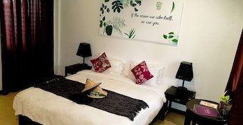 Ocean Vida Beach & Dive Resort