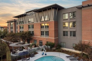 Courtyard Charleston Summerville