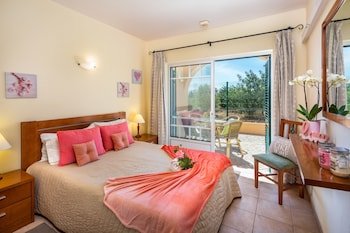 Monte Dos Avos Apartamentos