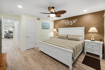 Sunrise Villas