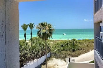 Siesta Sands Beach Resort