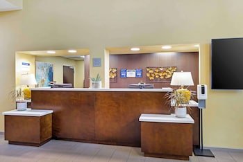 Best Western Plus Thornburg Inn & Suites